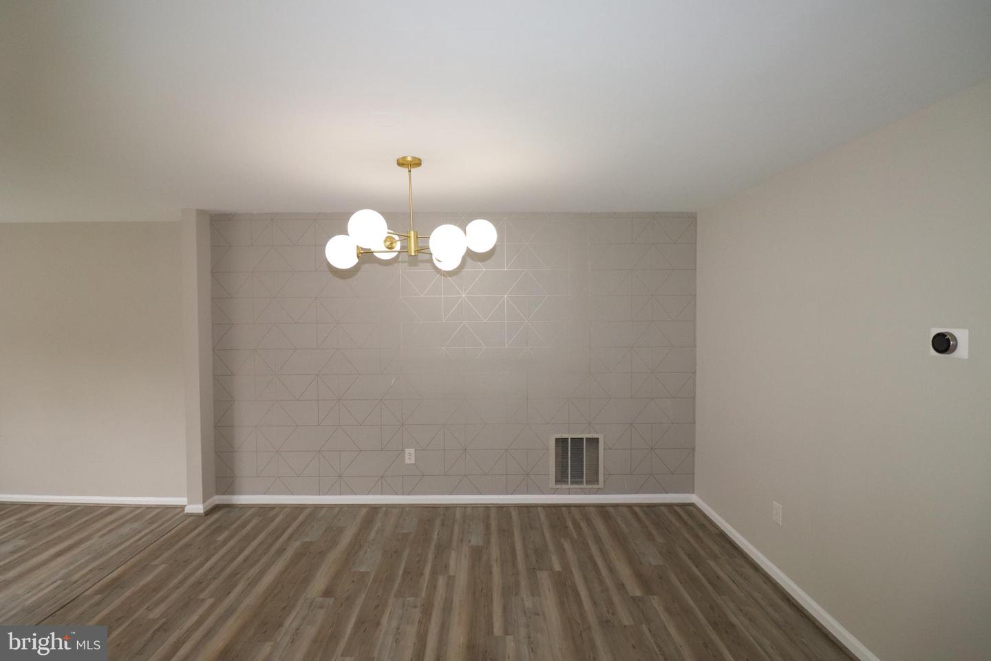 14307 OXFORD DRIVE