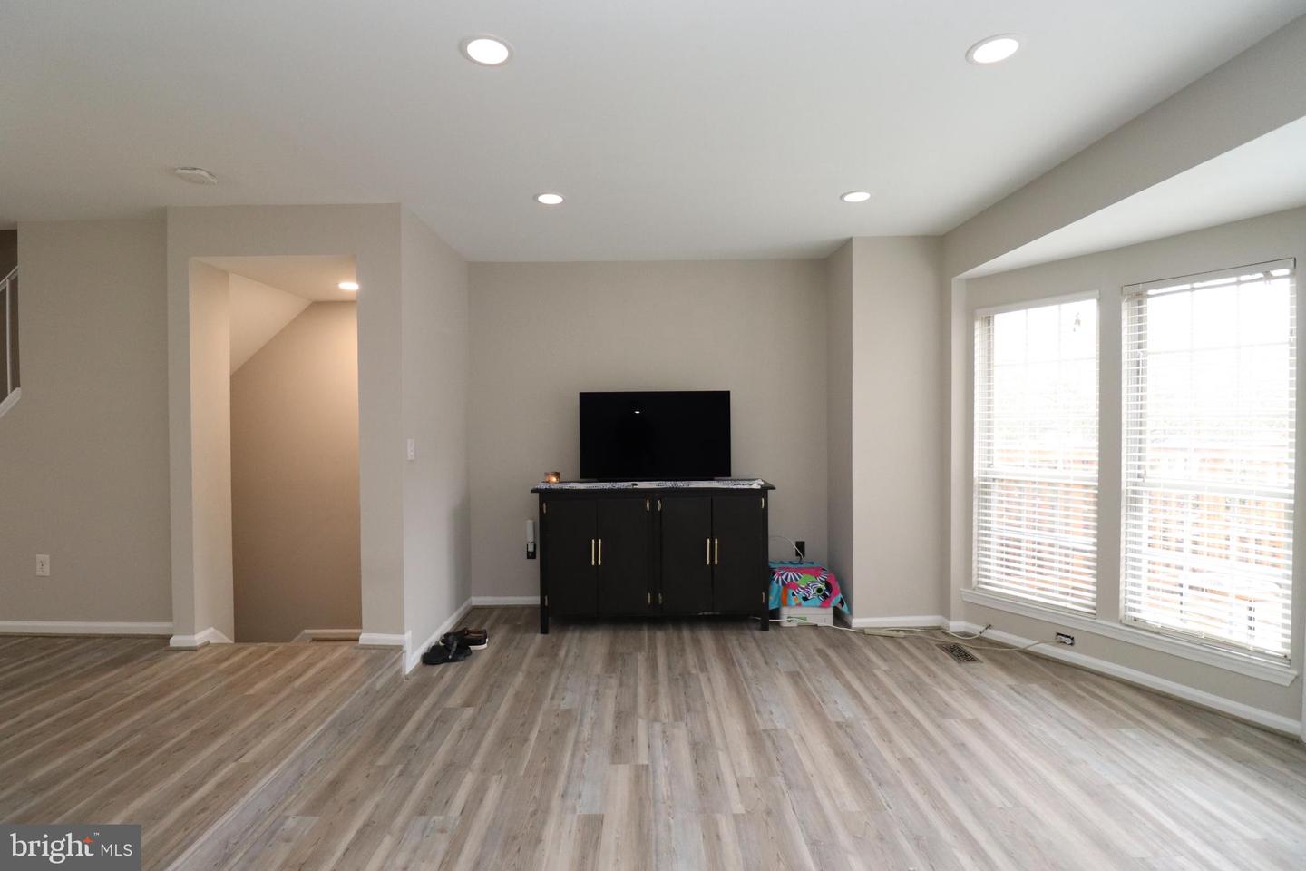 14307 OXFORD DRIVE