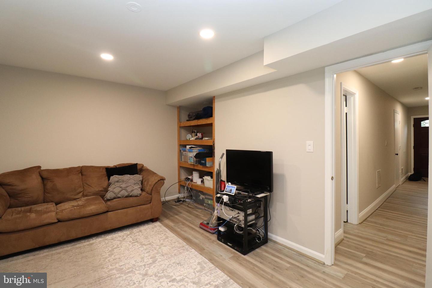 14307 OXFORD DRIVE
