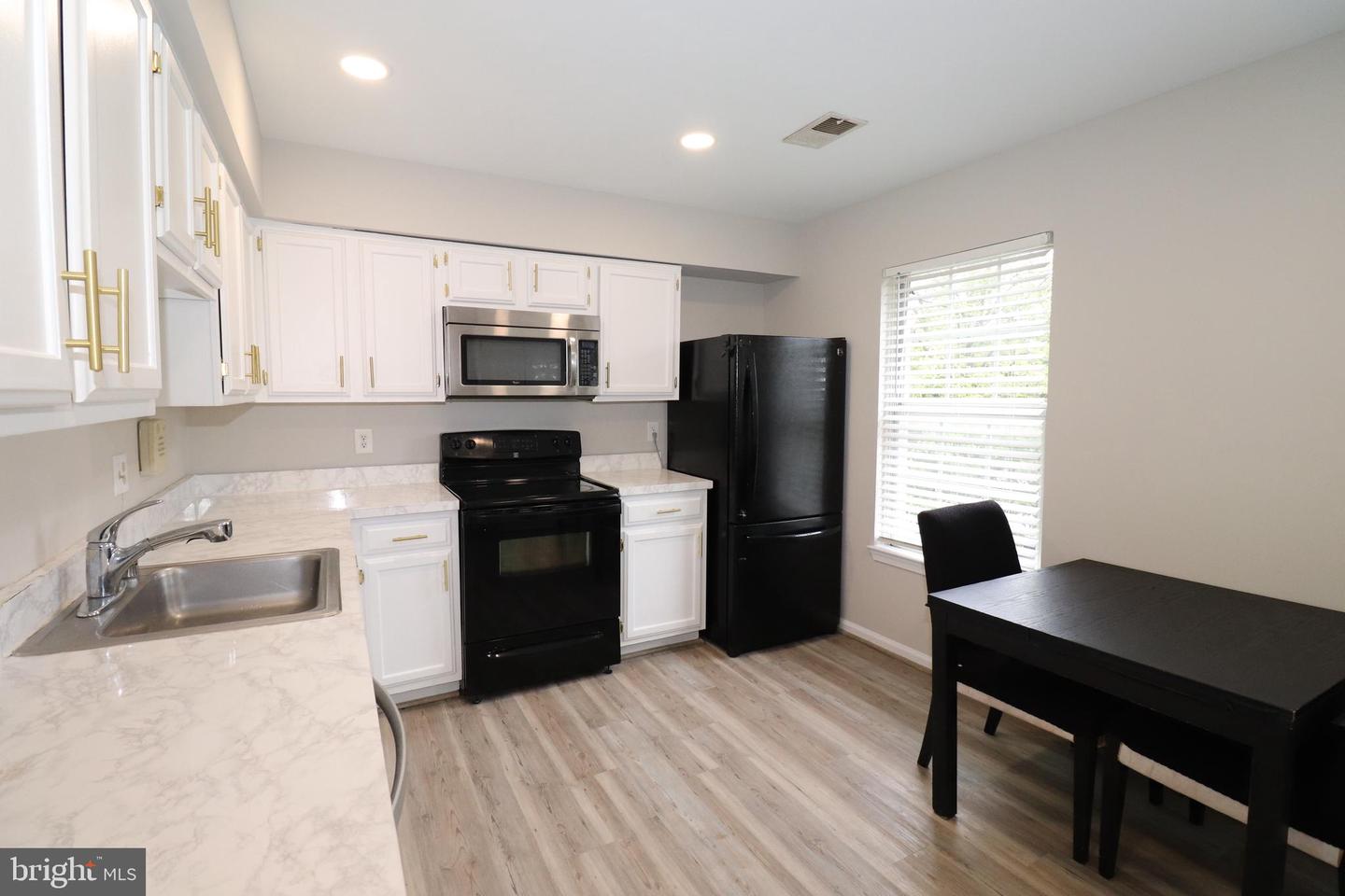 14307 OXFORD DRIVE
