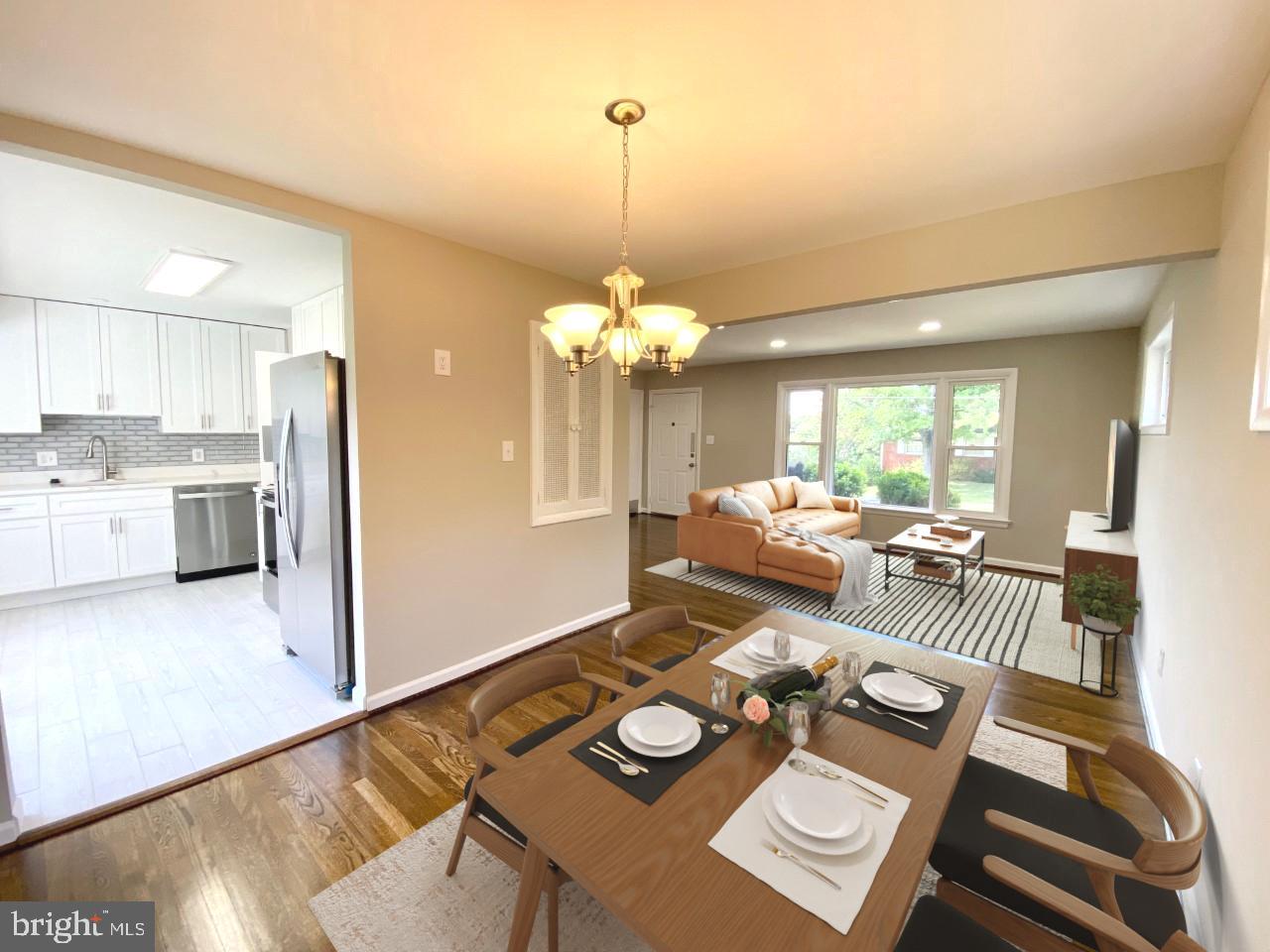 2116 GLENDORA DRIVE