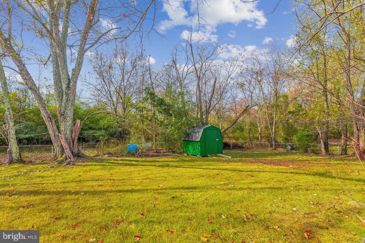 9801 Glen View Dr