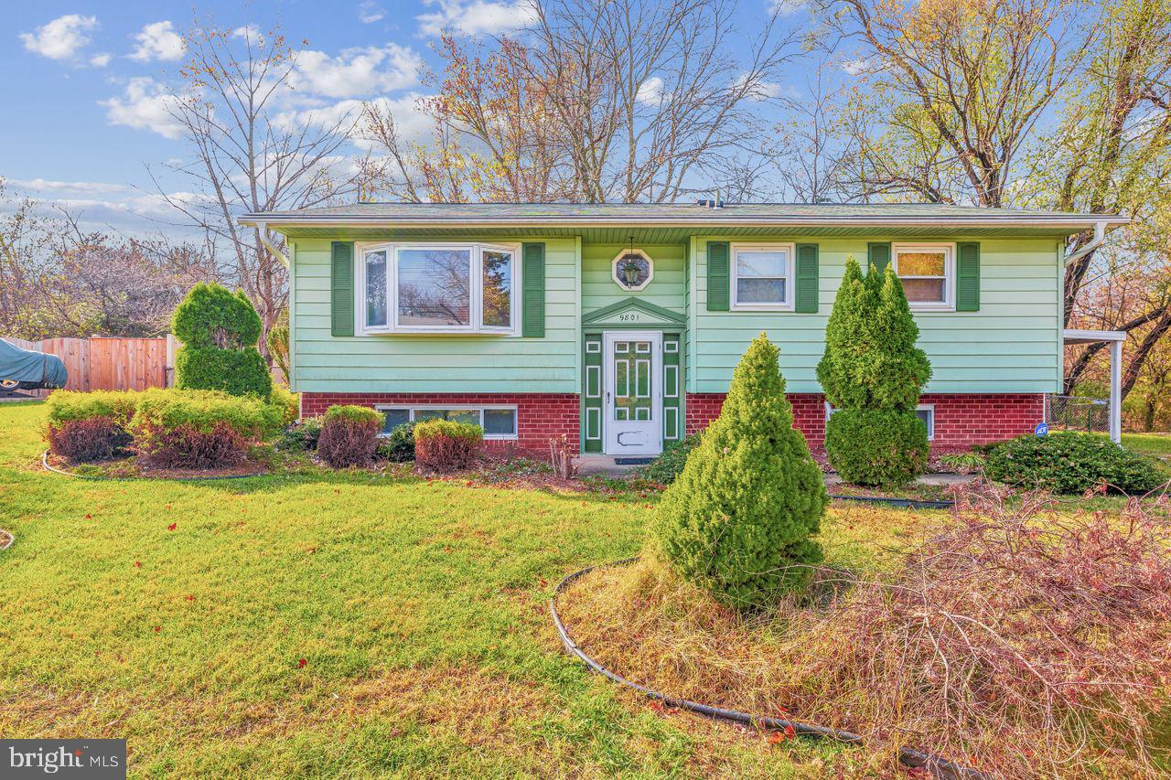 9801 Glen View Dr