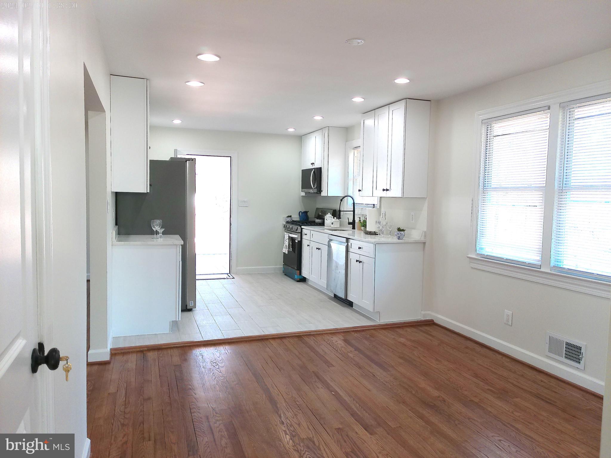 5106 Armand Ave