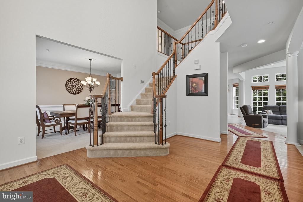 2605 SOMERTON COURT