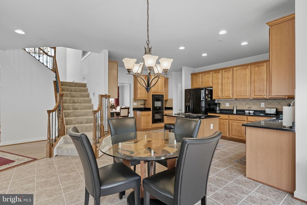 2605 SOMERTON COURT