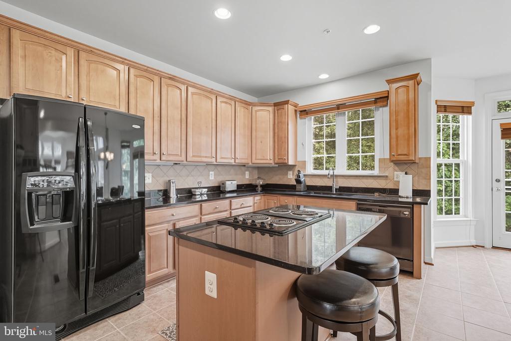 2605 SOMERTON COURT