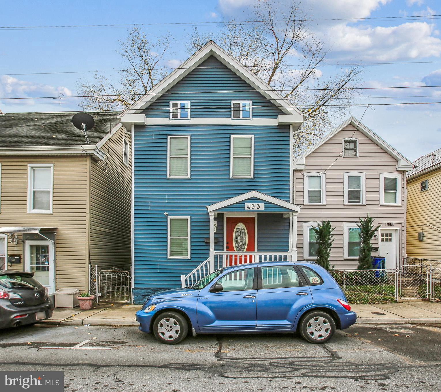 433 W Church St