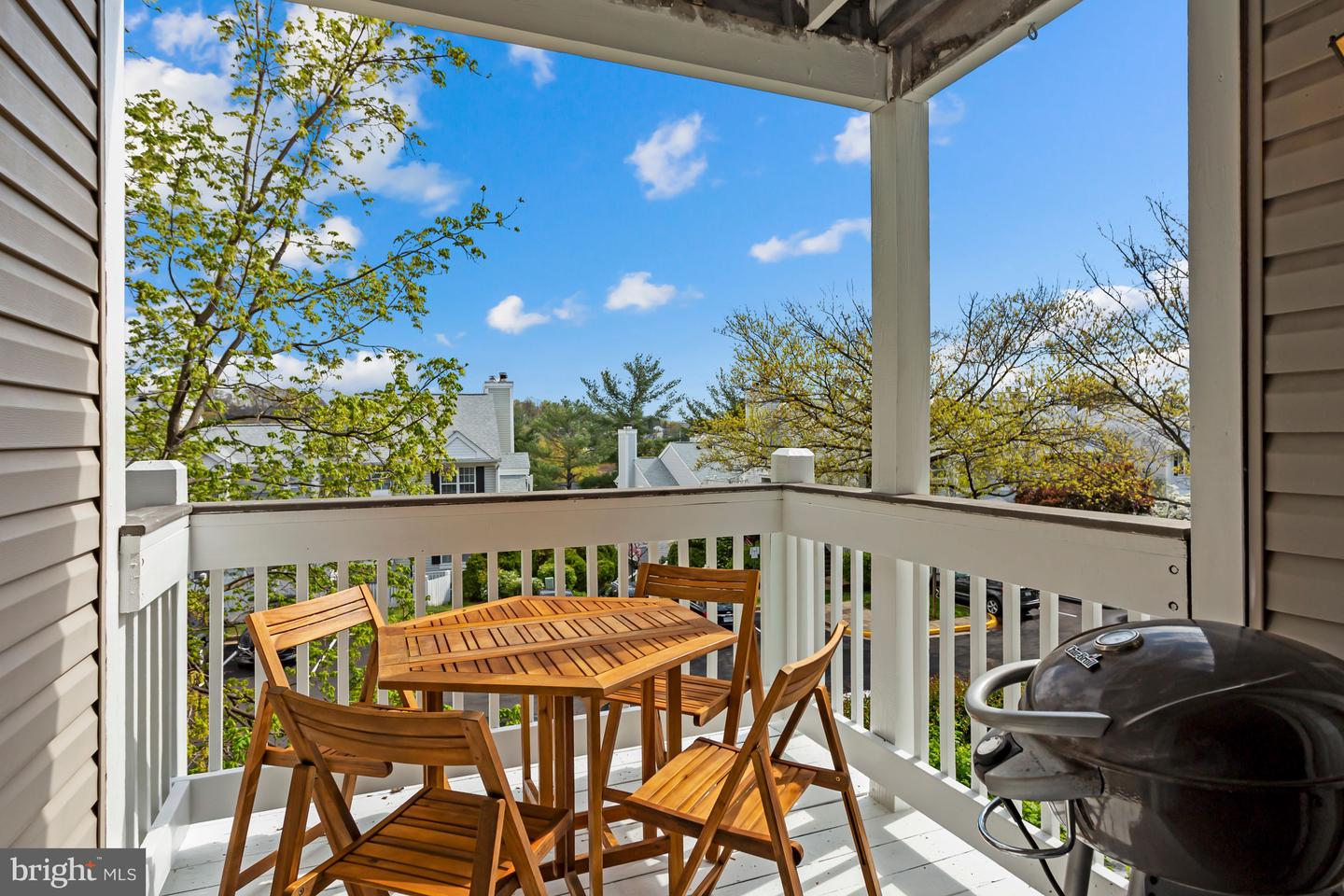 2919 S WOODSTOCK ST Unit: 2
