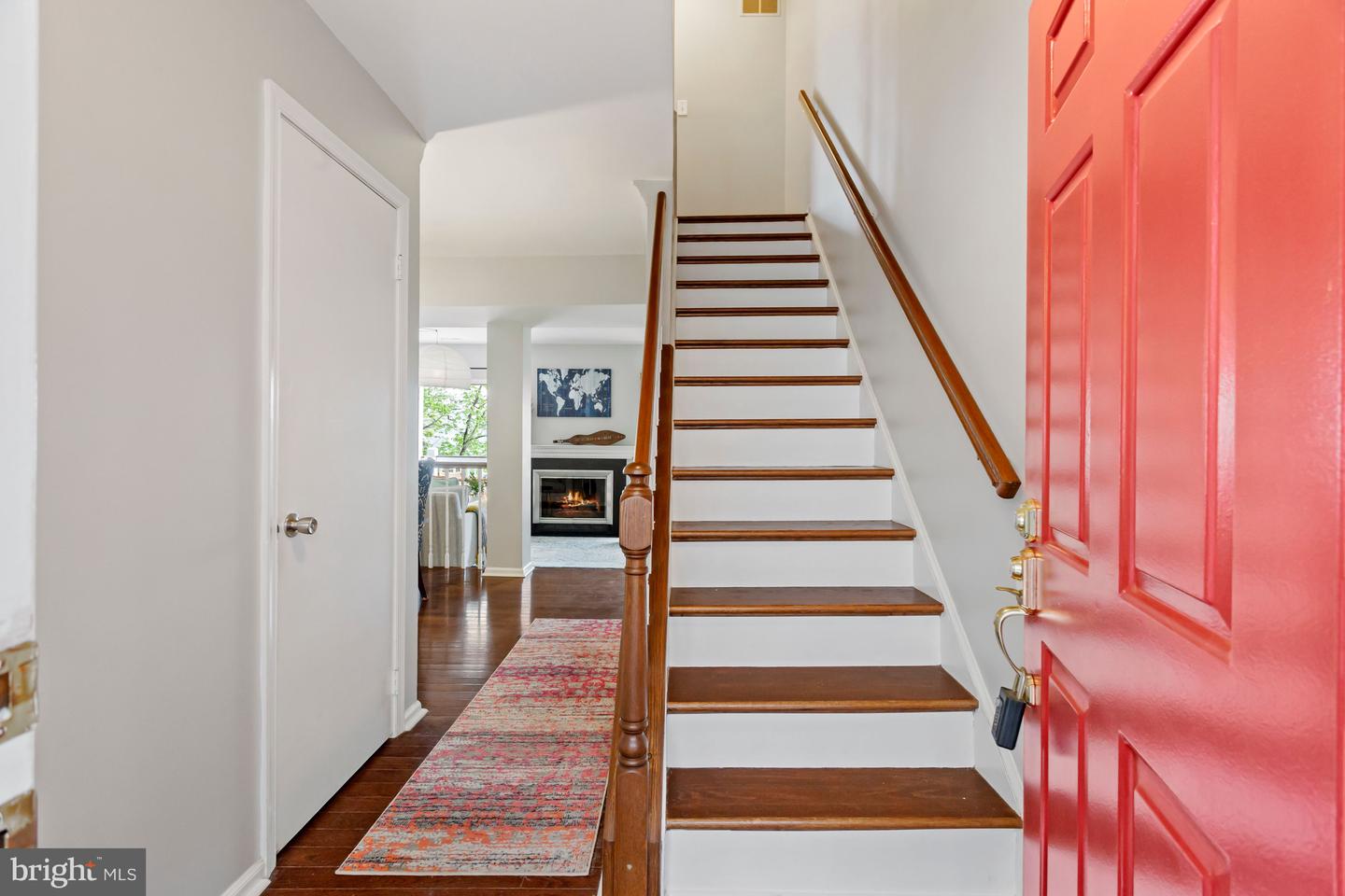2919 S WOODSTOCK ST Unit: 2