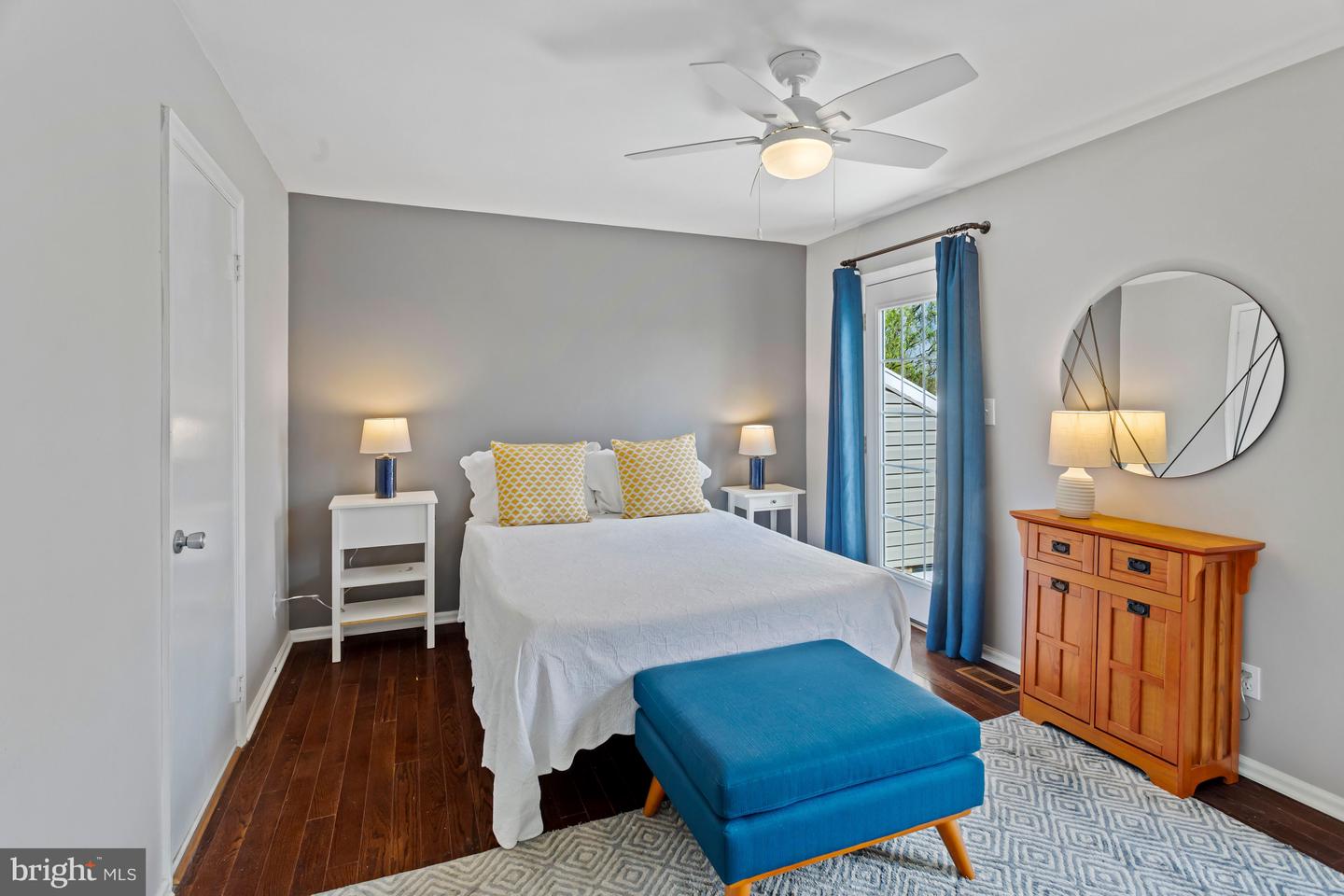 2919 S WOODSTOCK ST Unit: 2