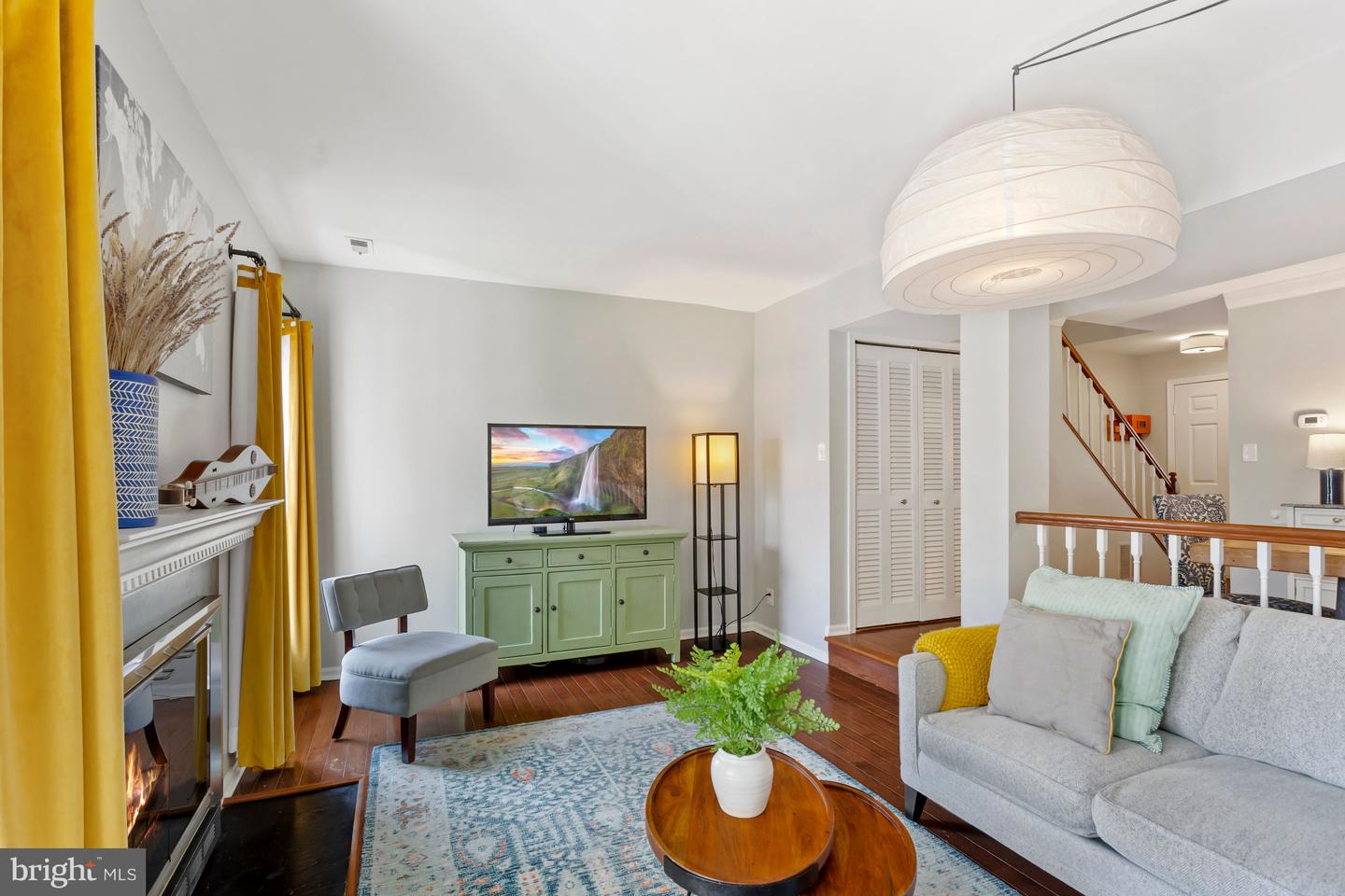 2919 S WOODSTOCK ST Unit: 2