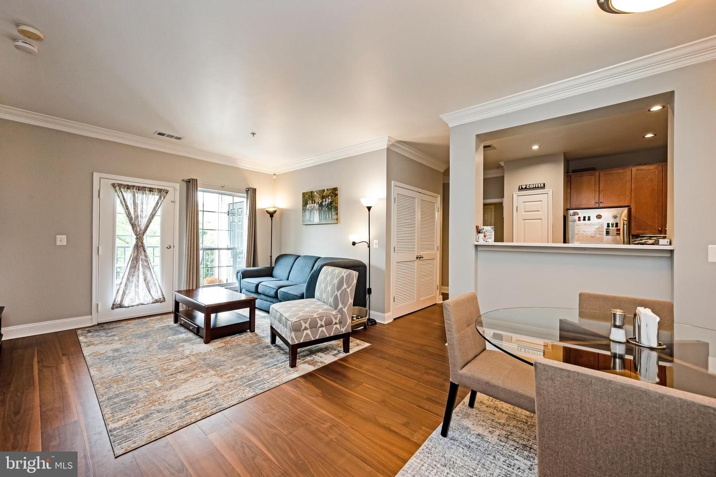 4860 EISENHOWER AVENUE Unit: 392