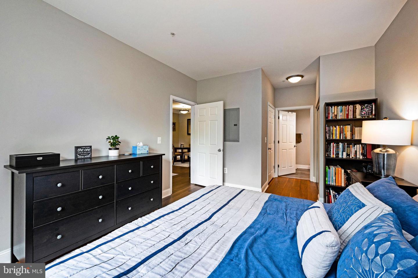 4860 EISENHOWER AVENUE Unit: 392