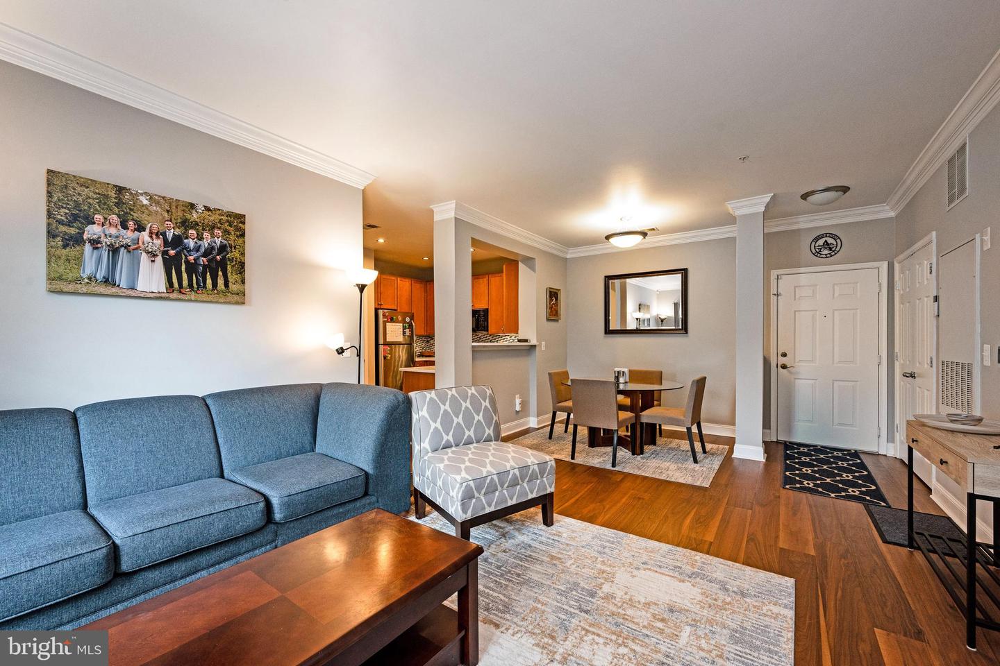 4860 EISENHOWER AVENUE Unit: 392
