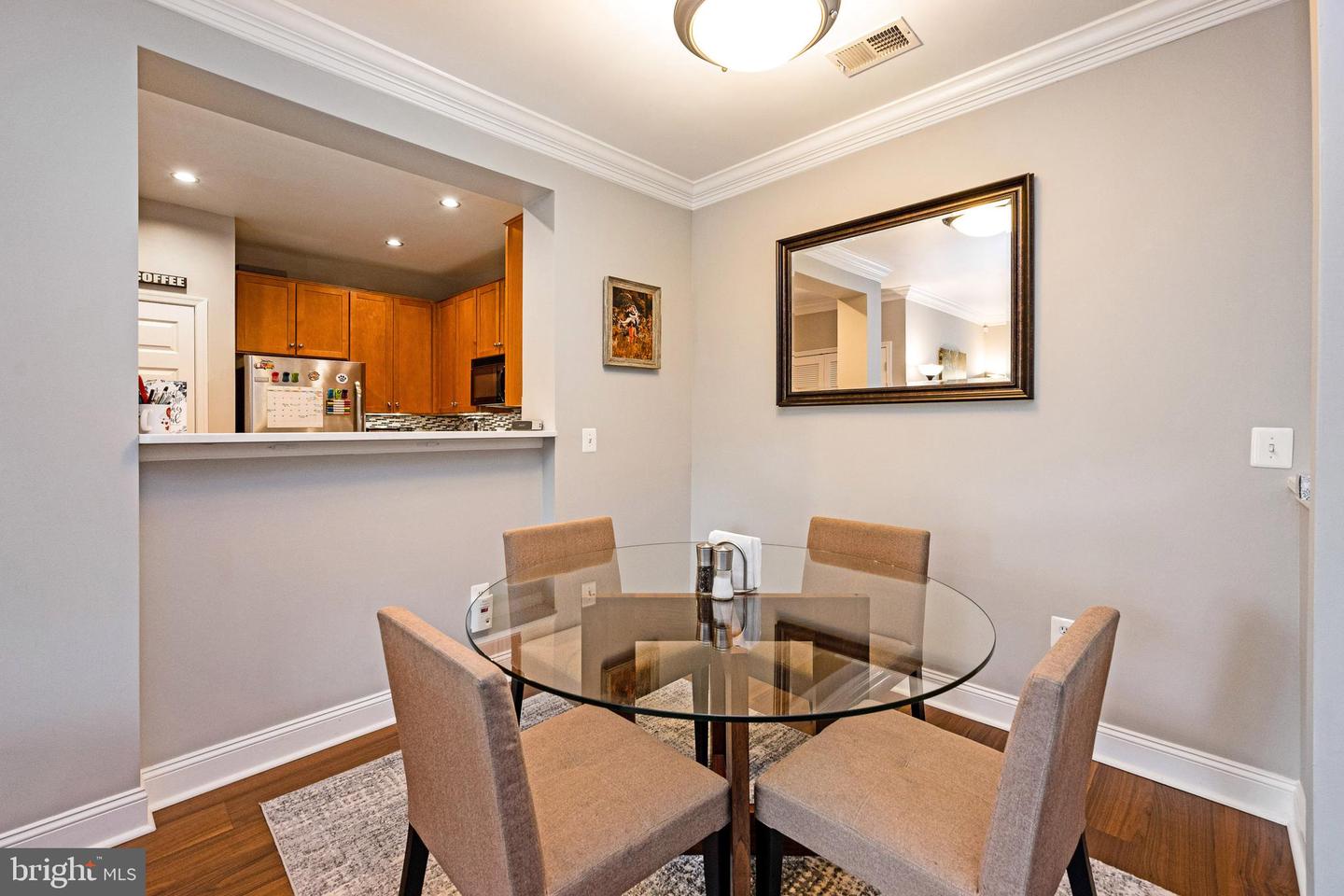 4860 EISENHOWER AVENUE Unit: 392