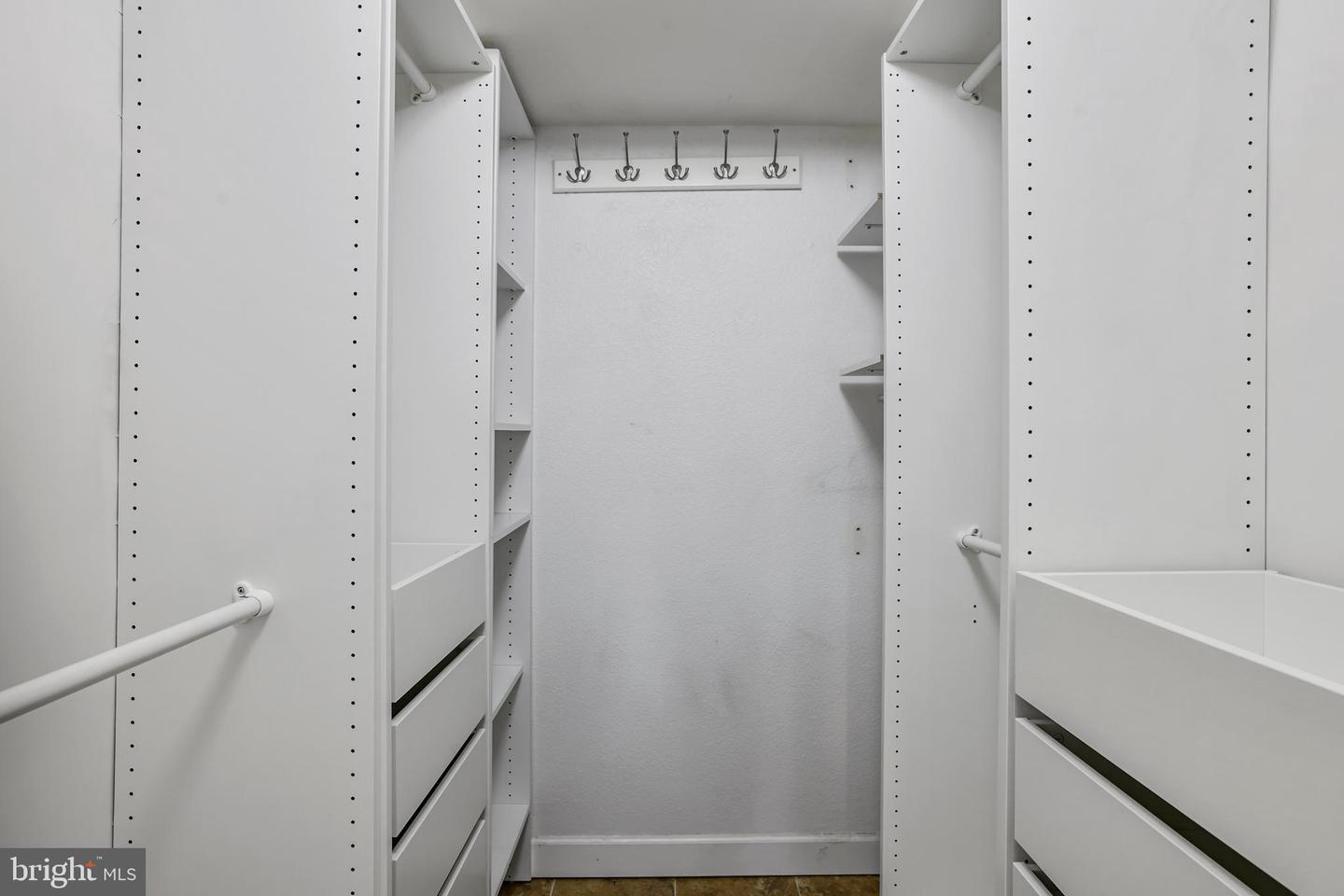 3315 WYNDHAM #2234
