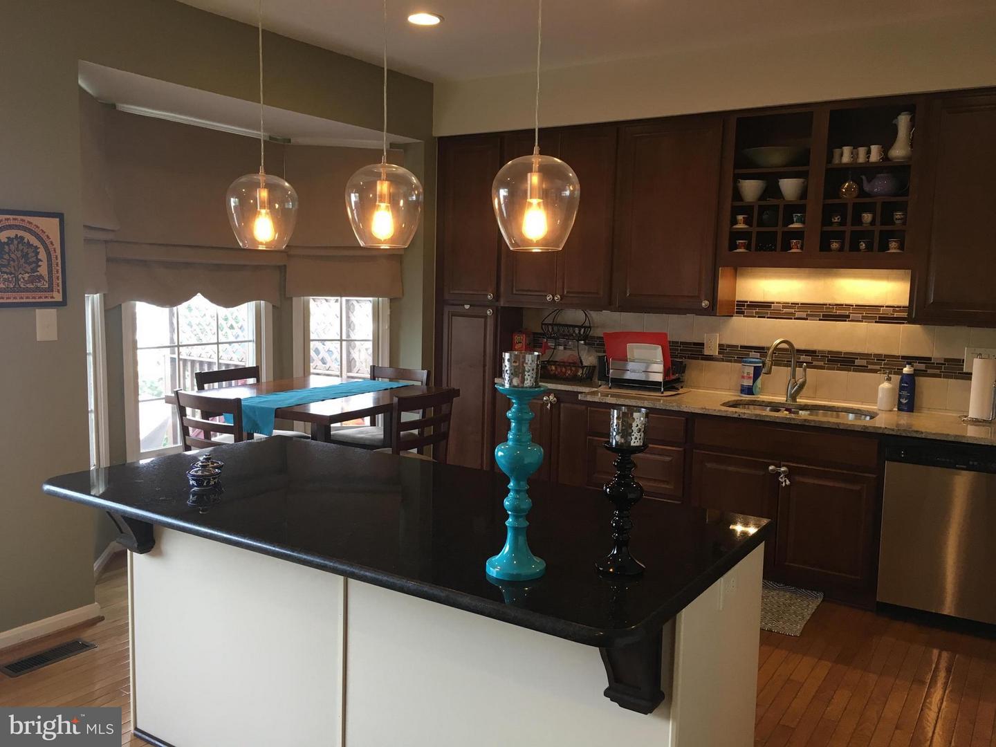 6311 FRANCONIA COMMONS DRIVE