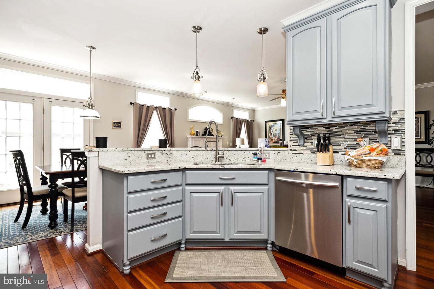 8511 BARROW FURNACE LANE