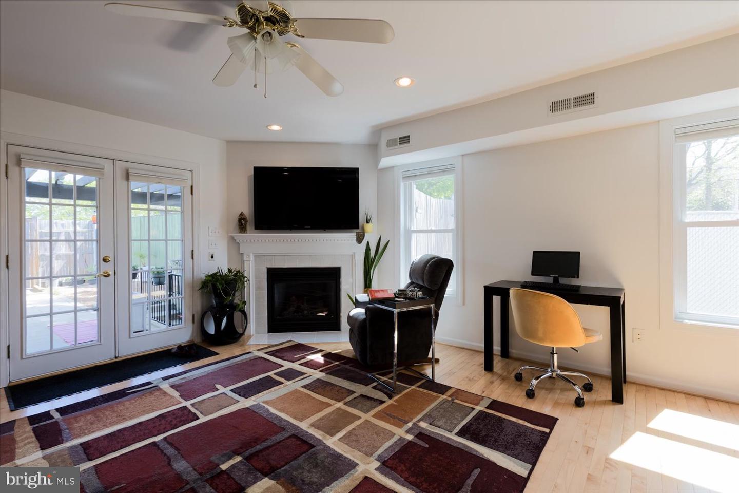 2610 JEFFERSON DRIVE