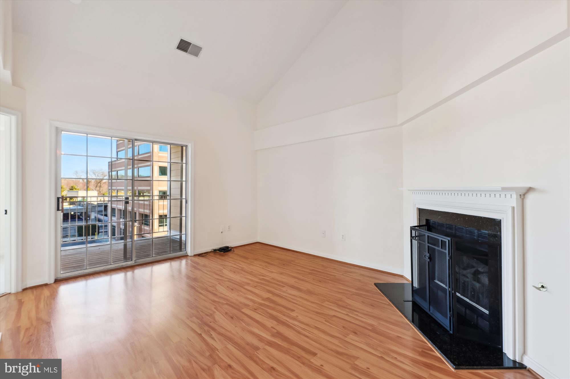 2700 Bellforest Ct #410