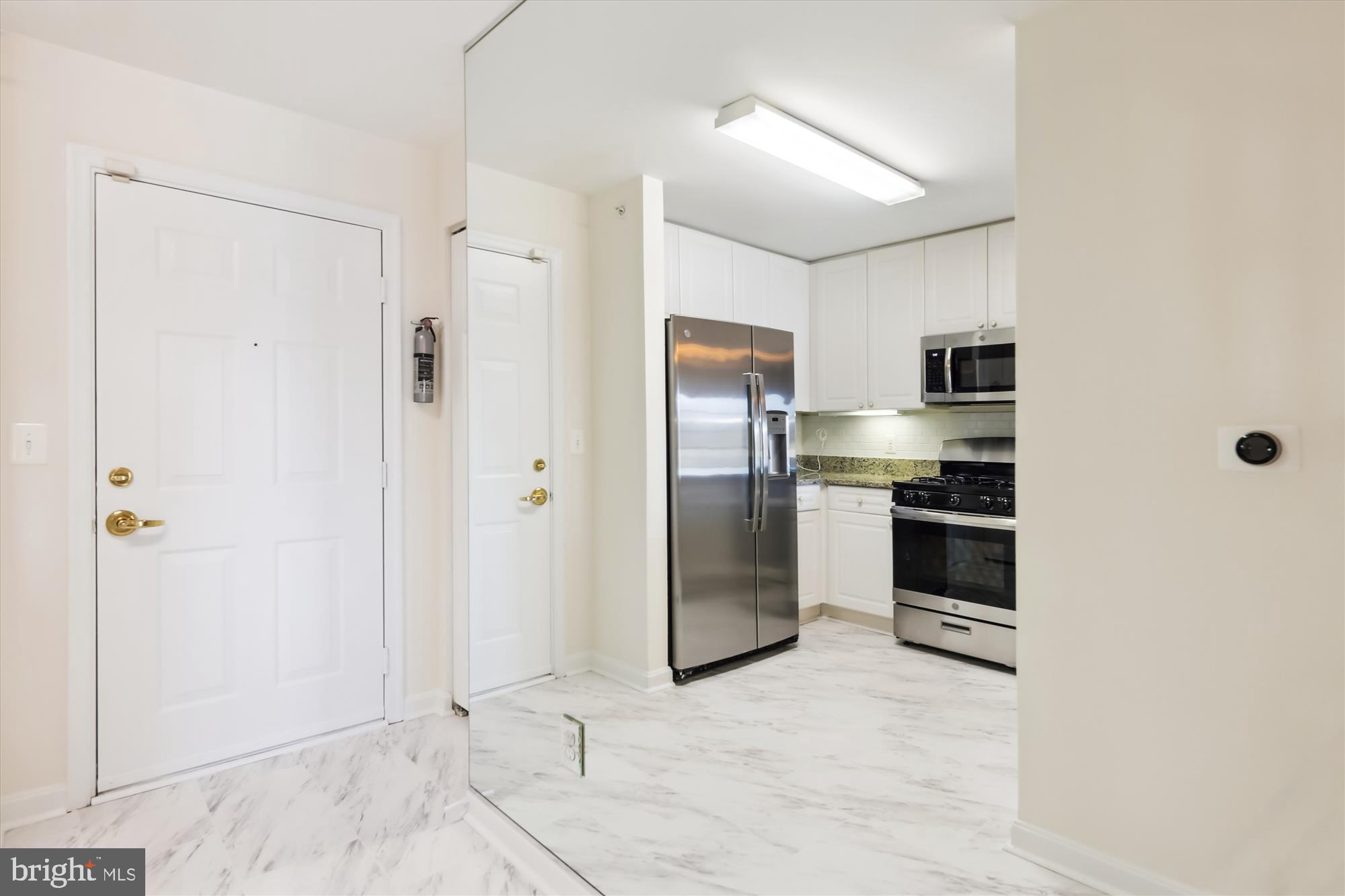 2700 Bellforest Ct #410