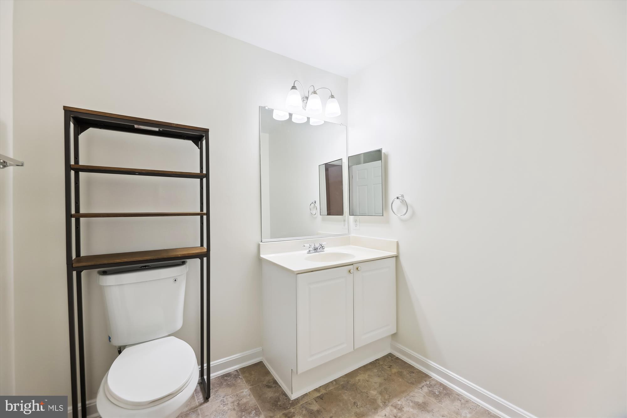 2700 Bellforest Ct #410