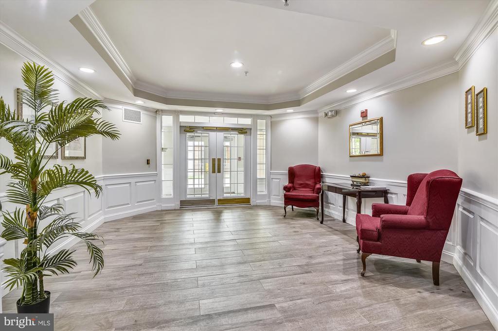 2700 Bellforest Ct #410