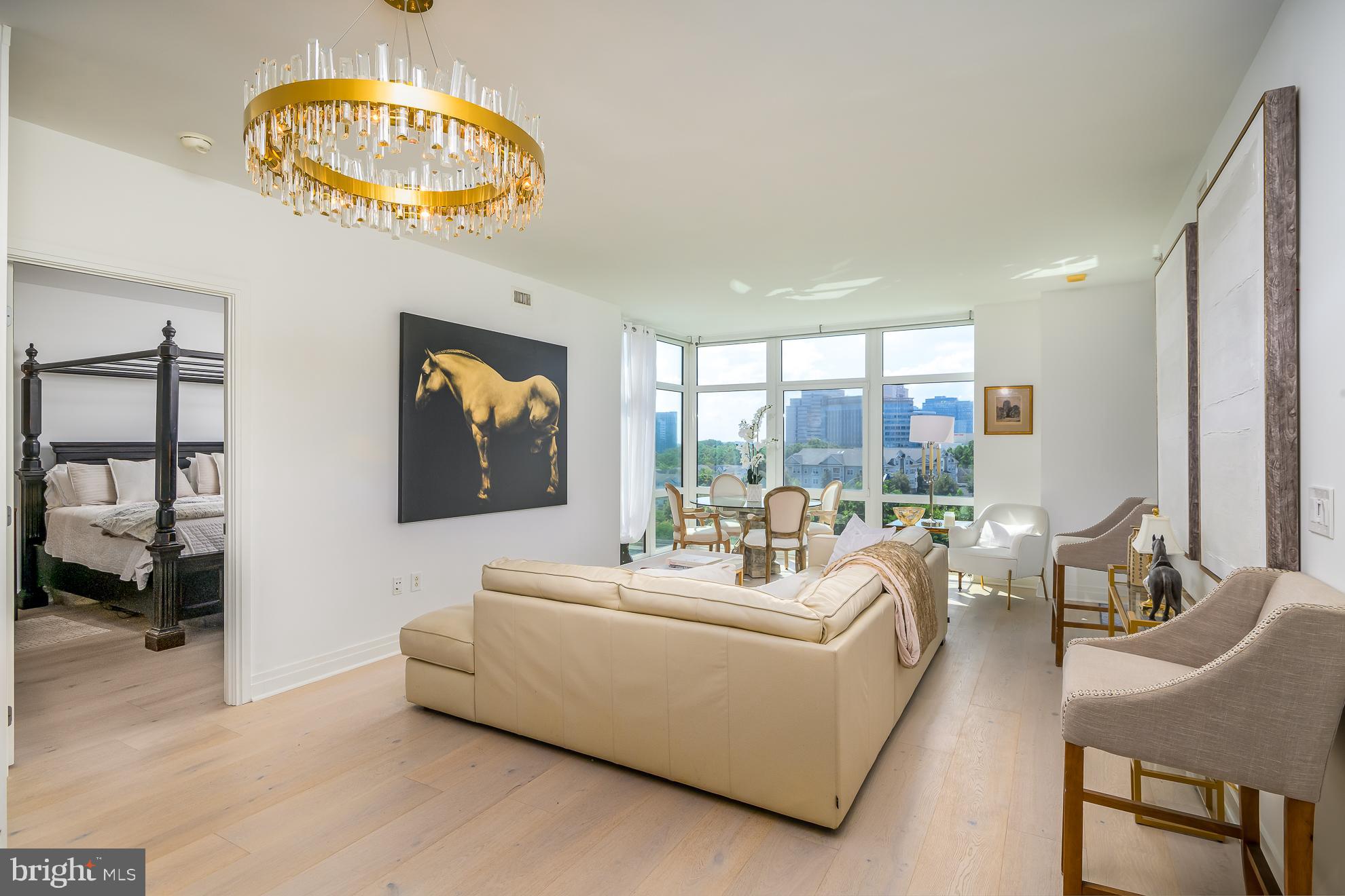 8220 Crestwood Heights Dr #1009