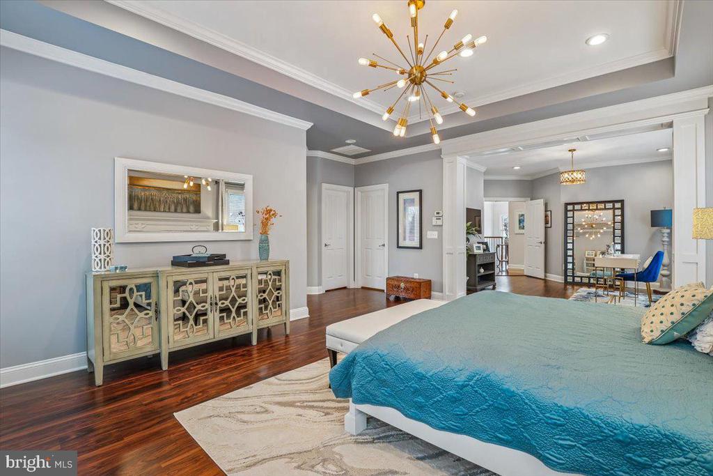 10321 LYNCH LANE