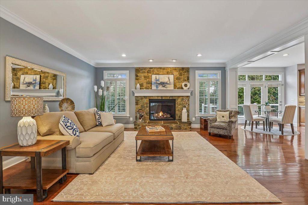 10321 LYNCH LANE