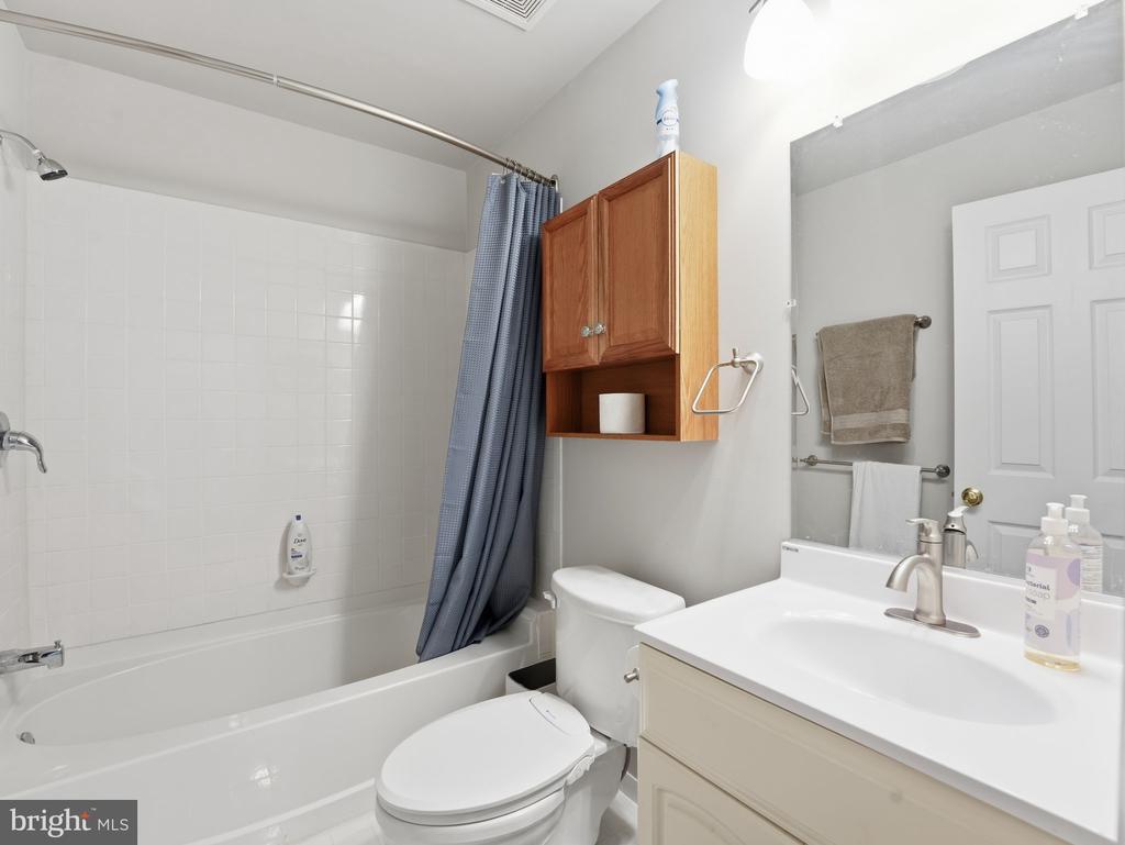 8239 RED CARNATION COURT