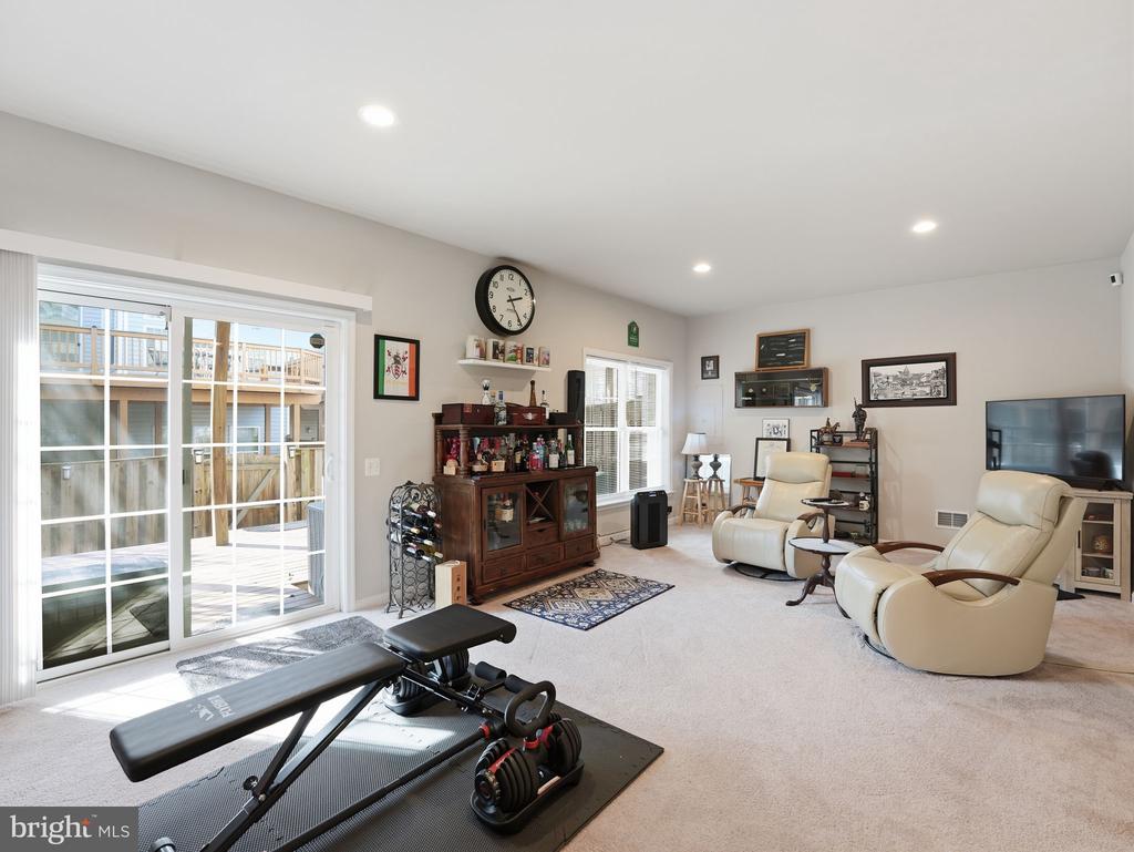 8239 RED CARNATION COURT