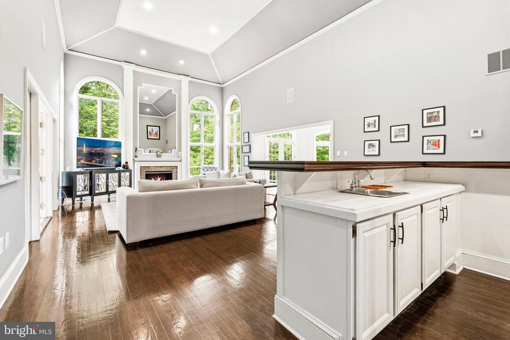 11102 PRINCE EDWARD COURT