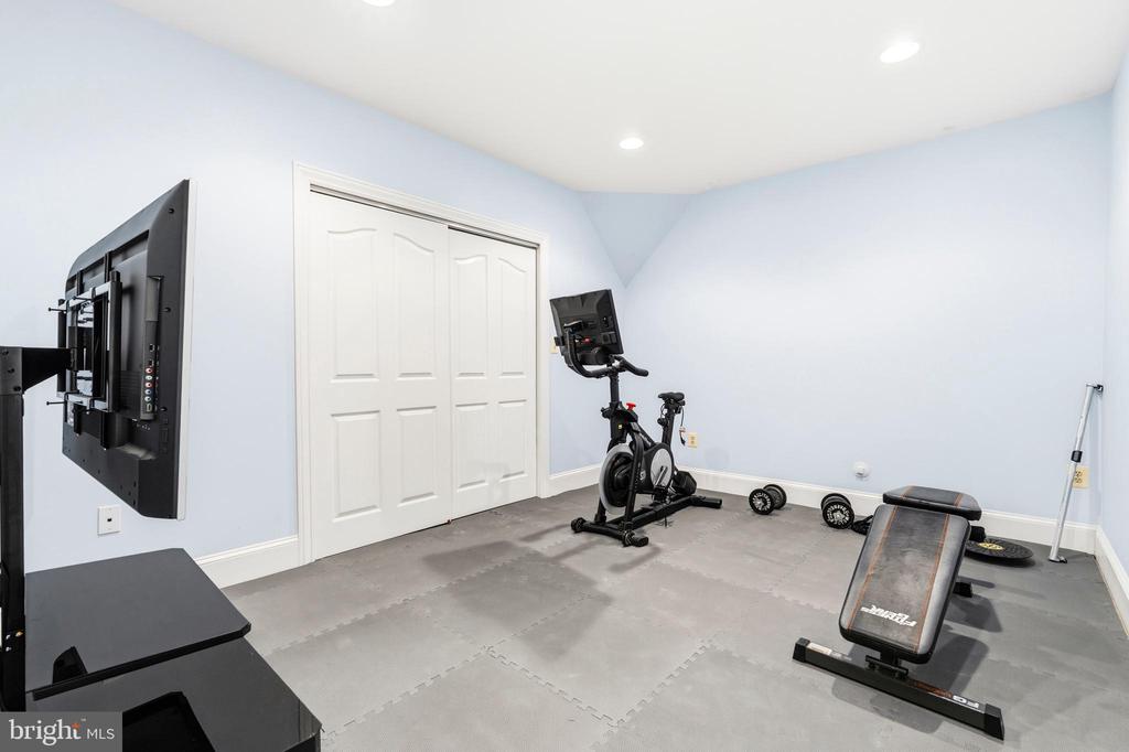 11102 PRINCE EDWARD COURT