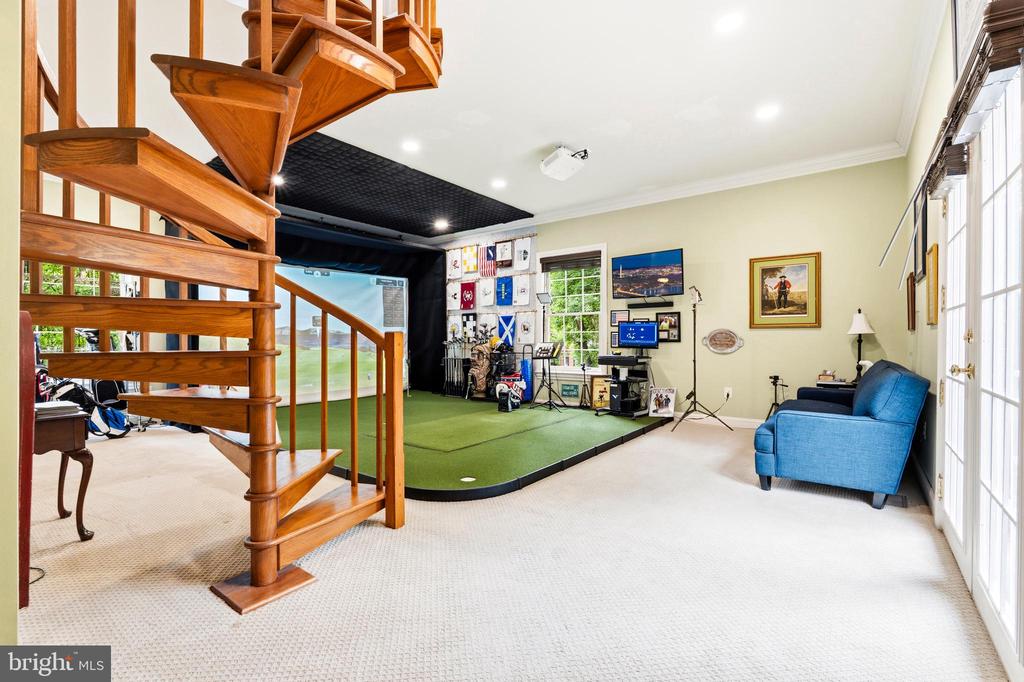 11102 PRINCE EDWARD COURT
