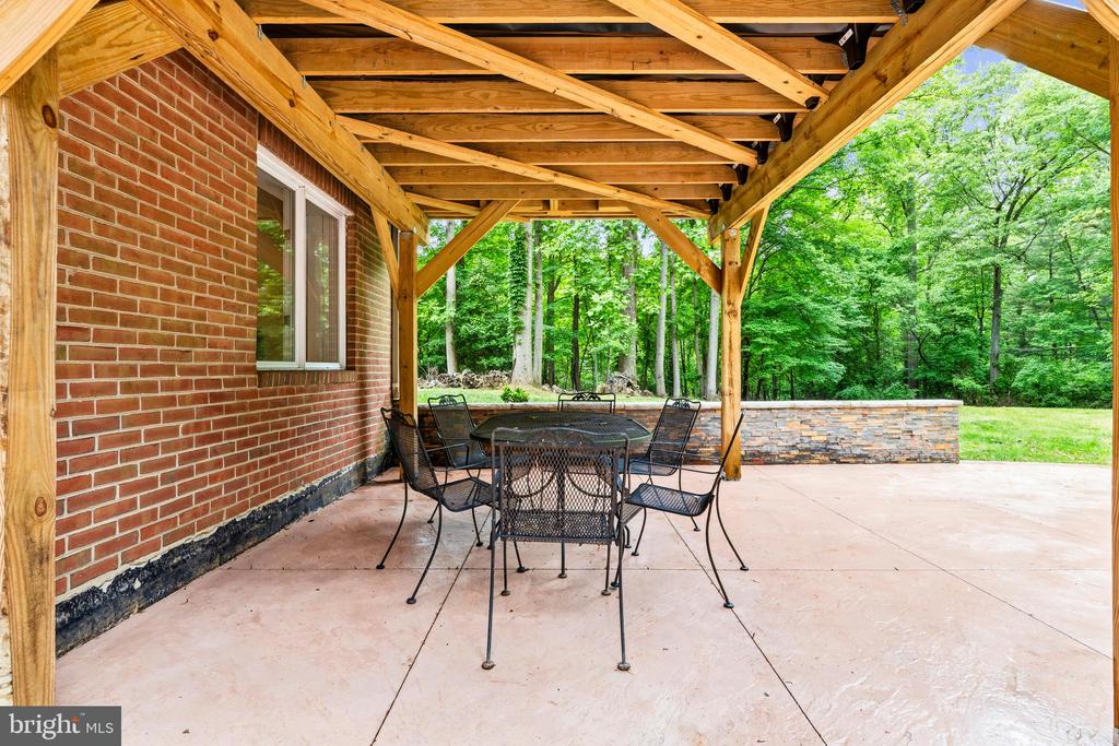 11102 PRINCE EDWARD COURT