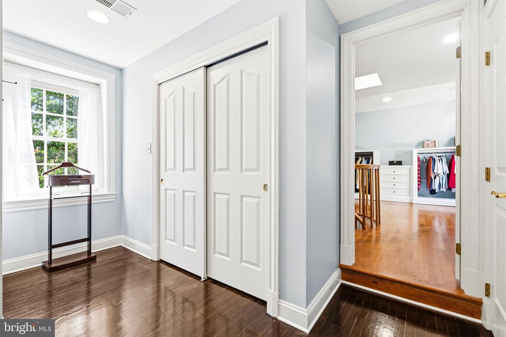 11102 PRINCE EDWARD COURT