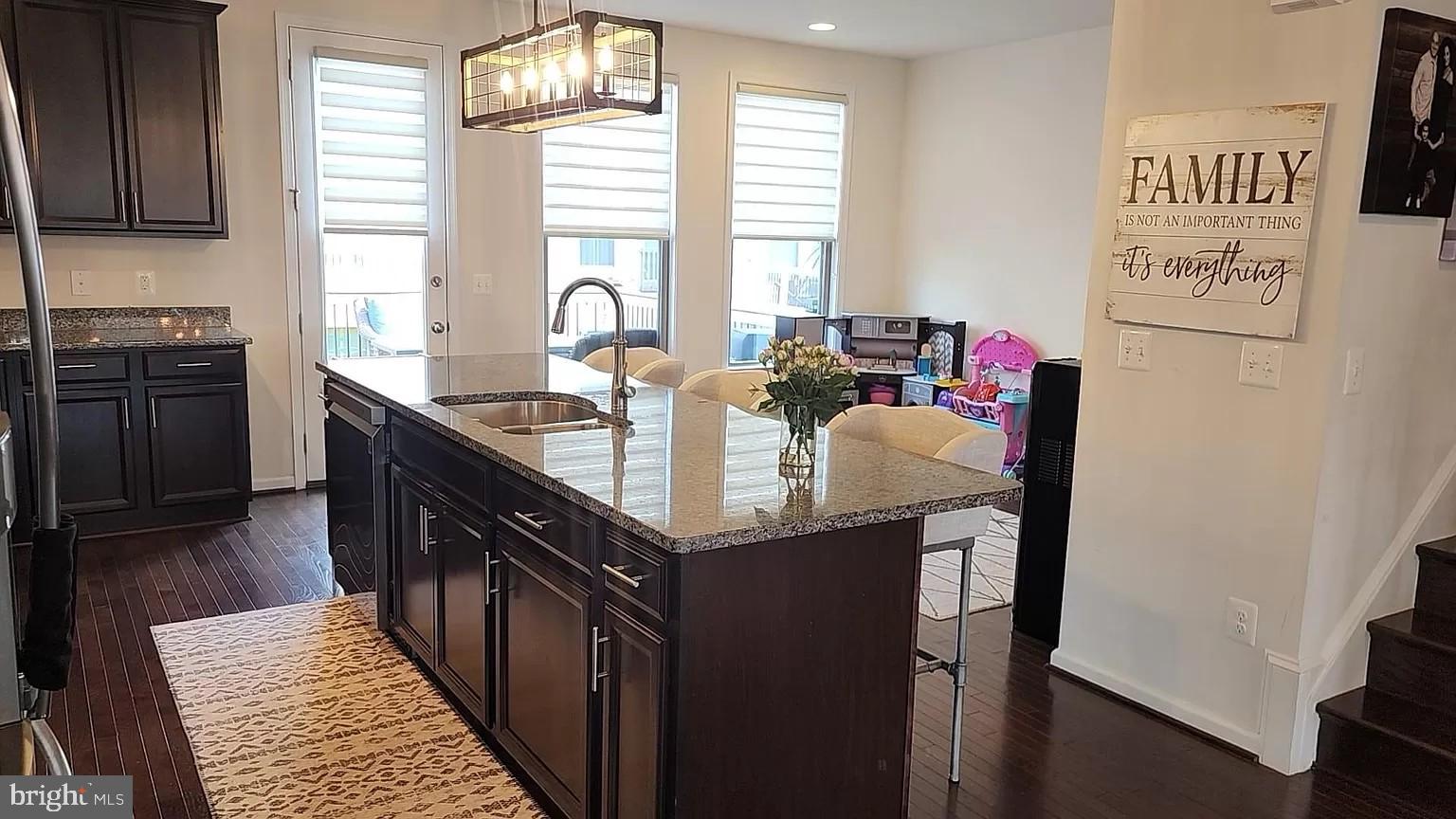 24460 Hawthorn Thicket Ter