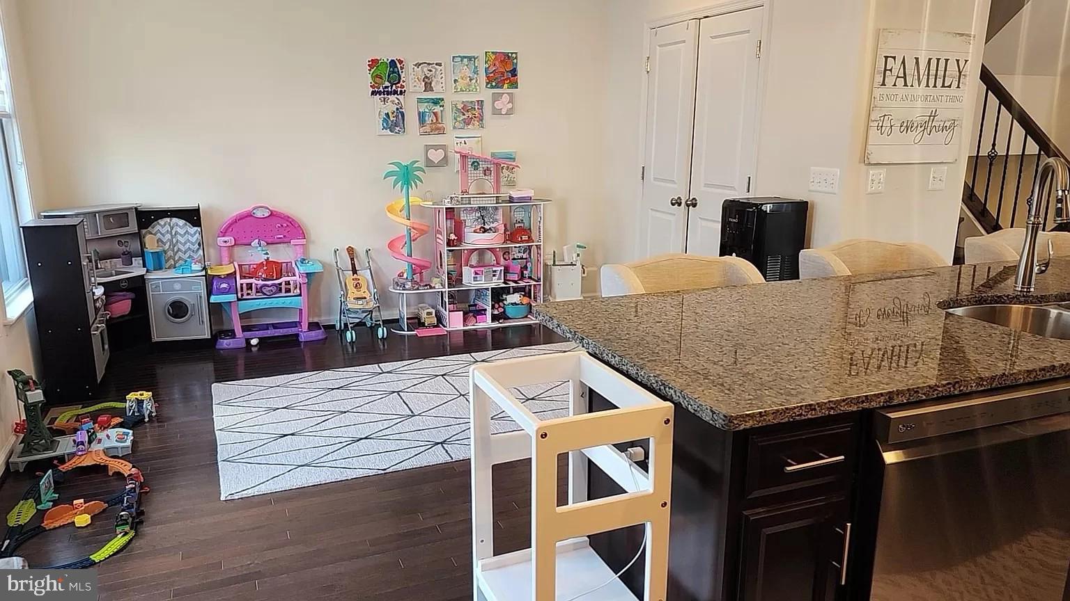 24460 Hawthorn Thicket Ter