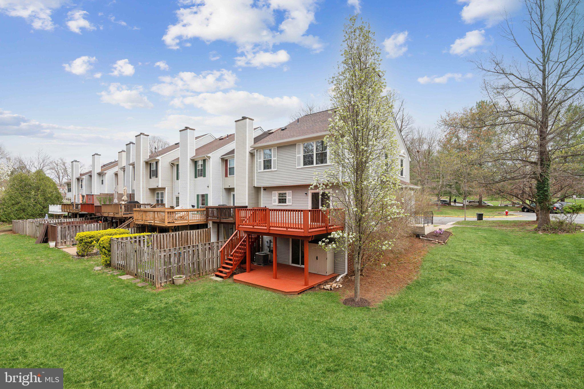 316 Felsted Ct