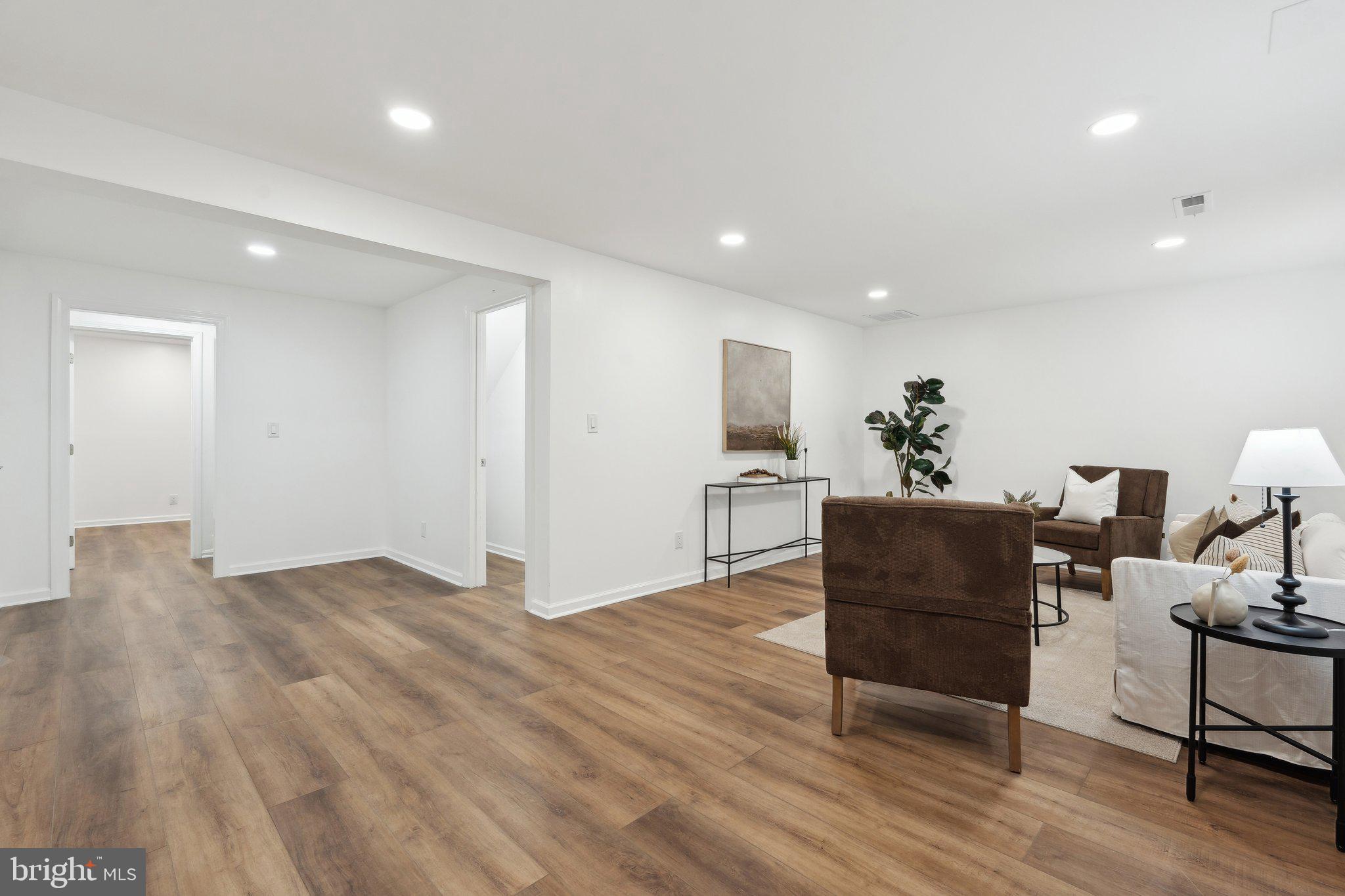 316 Felsted Ct