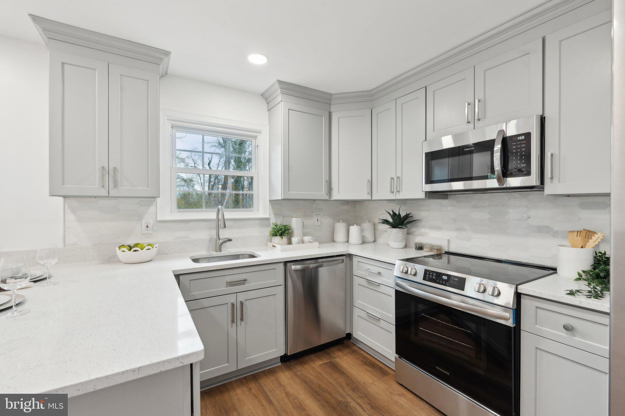 316 Felsted Ct