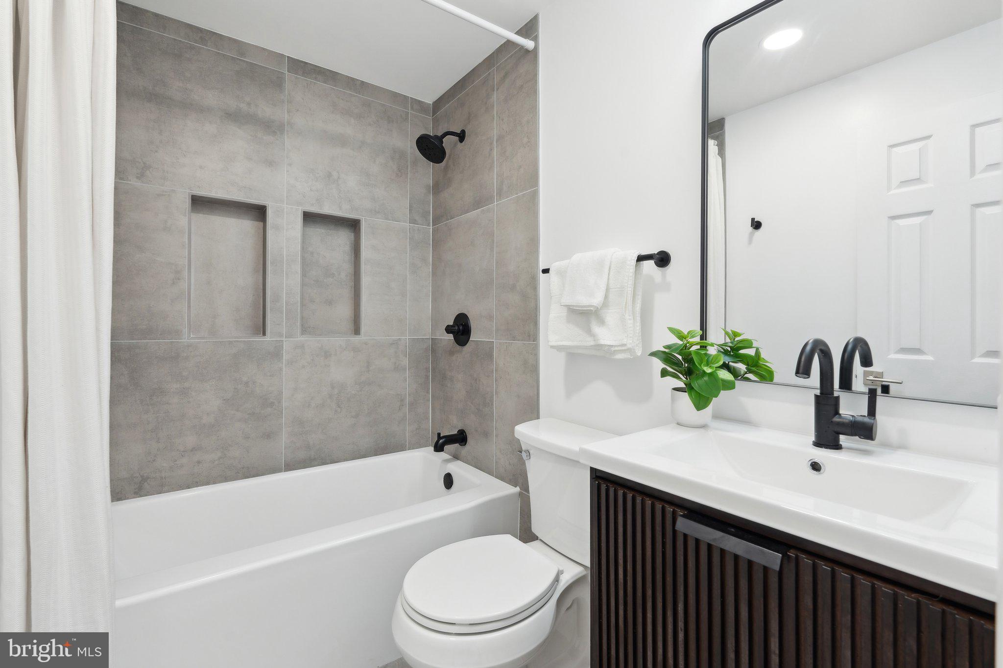 316 Felsted Ct