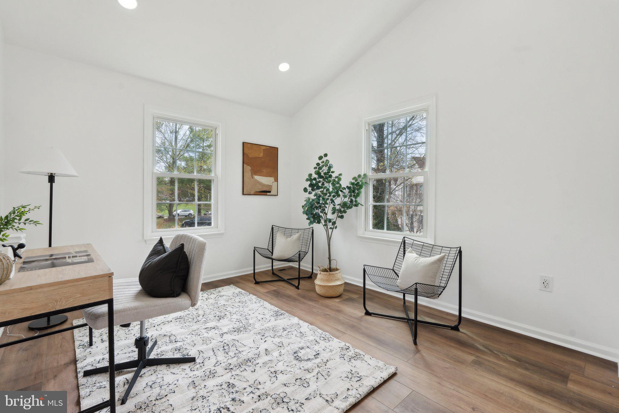 316 Felsted Ct