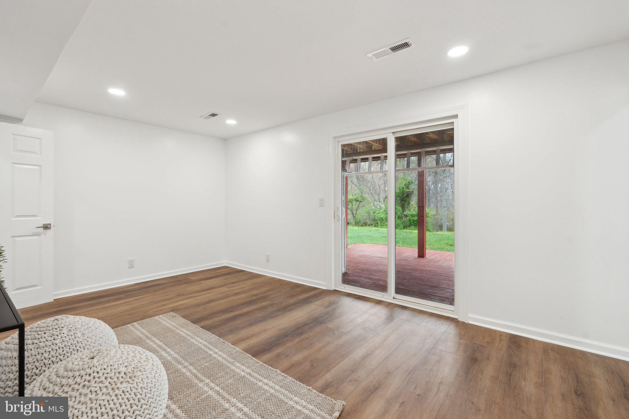 316 Felsted Ct