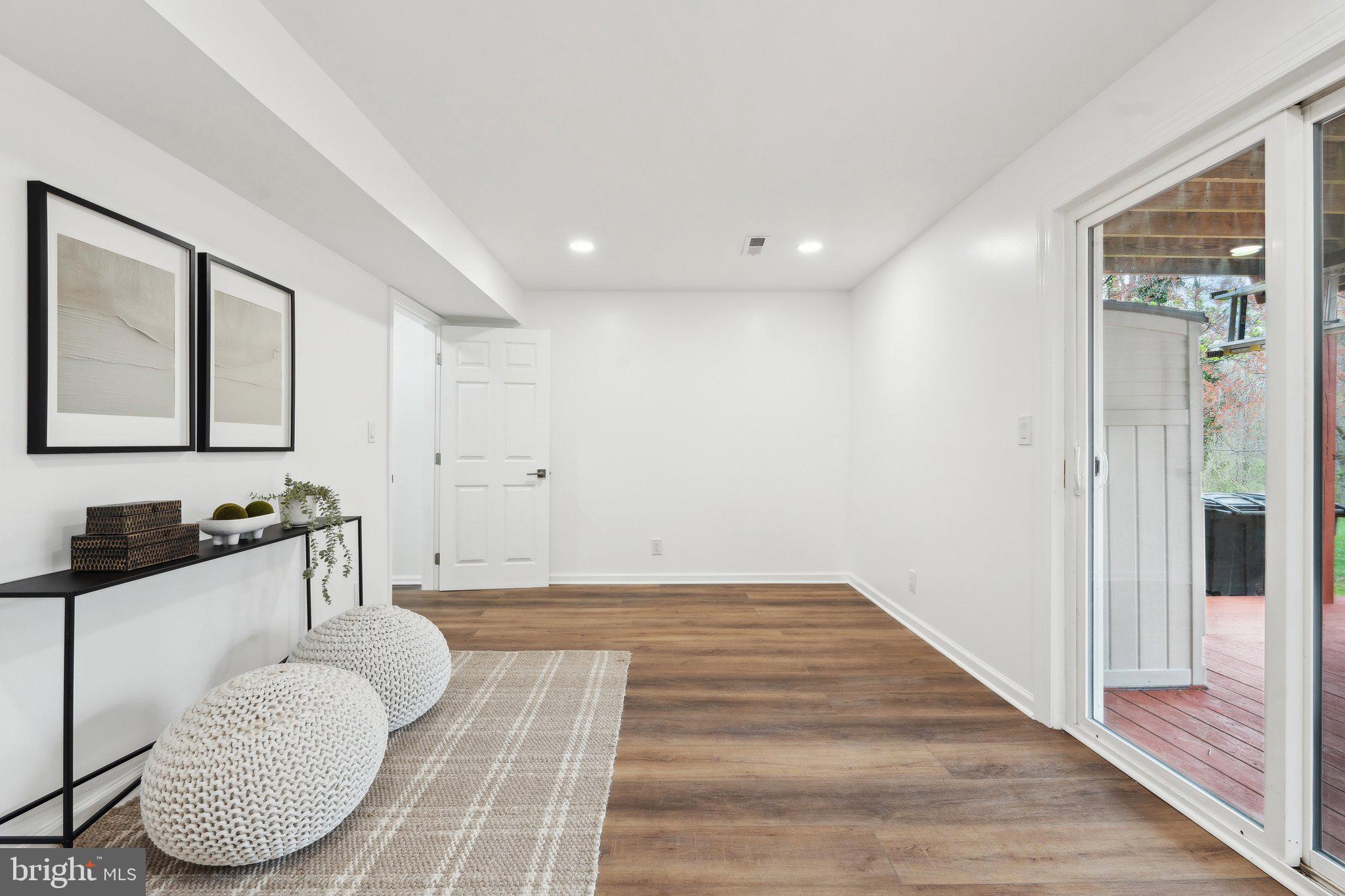 316 Felsted Ct