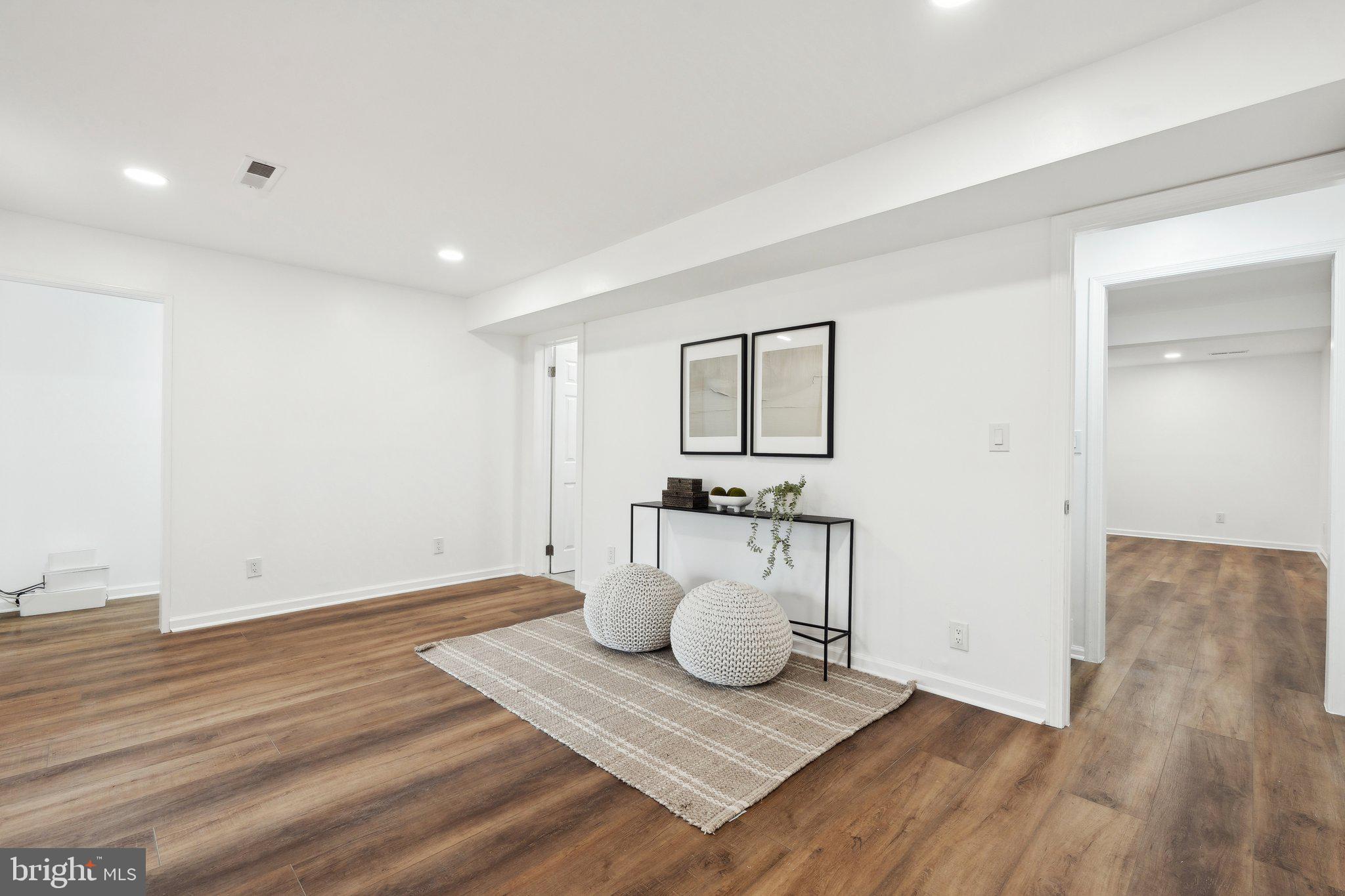 316 Felsted Ct