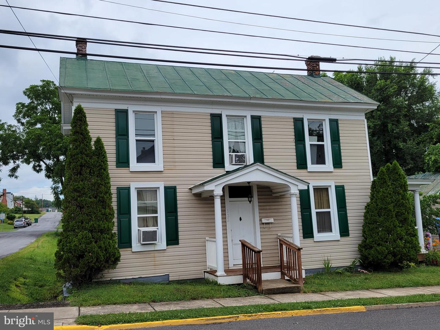 122 Mechanic STREET