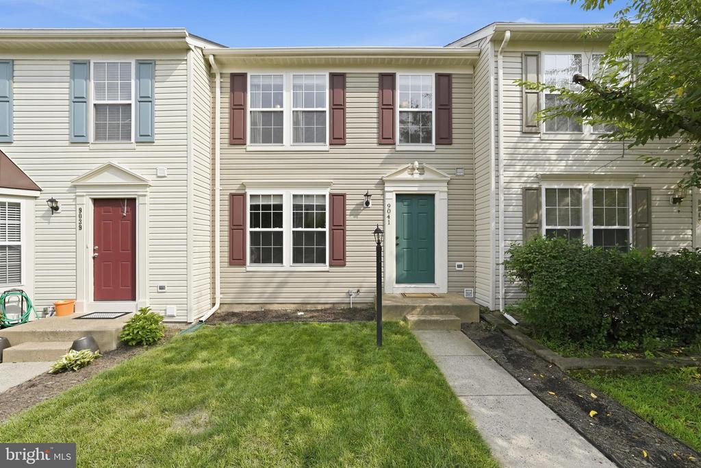 9041 FALCON GLEN COURT